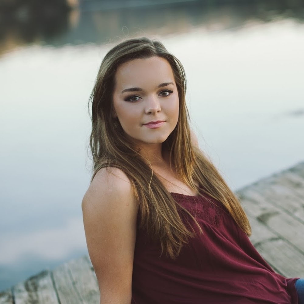 Meet your Posher, Ellie